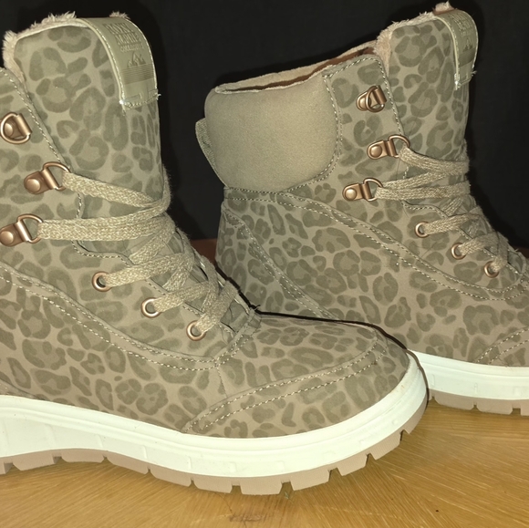 leopard print ROXY boots - Picture 2 of 5